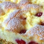 Tarta de cerezas Blitz con pudín de vainilla
