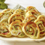 Giros de calabacín: la receta de un aperitivo versátil y delicioso