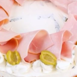 Tarta de queso salada: cremosa y perfecta para cualquier ocasión