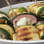 Rollitos de calabacín rellenos