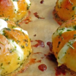 Pan de ajo con queso crema: hermoso a la vista y delicioso