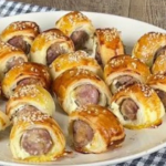 Rustici con queso y salchicha: la receta para un aperitivo rápido y sabroso