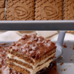 Bizcocho con nata y chocolate: la receta de un postre sin horno súper delicioso