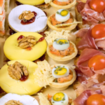 Canapés de aperitivo: ¡deleita a tus invitados con estas delicias!