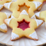Galletas de cristal: la receta de dulces navideños con corazón transparente