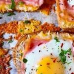 Jamón con queso y huevo al horno