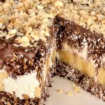 Pastel de avena, plátano y chocolate sin horno