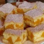 Porciones de pudín de albaricoque de hojaldre: un postre rápido que desaparece de la mesa.