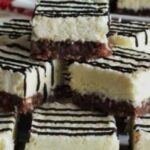 Cubitos de hielo – Cubitos de coco sin horno: Una receta rápida de postre a base de mantequilla, galletas y coco