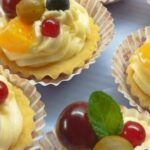 Magdalenas de frutas con crema pastelera: un postre delicado que te encantará por su aspecto y sabor. Receta