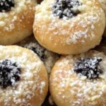 Las mejores galletas sin levadura con requesón, mermelada y migas: ¡suaves y fragantes!