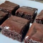 Pastel de calabacín: la receta en taza más jugosa que desaparecerá de la sartén