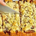 ¡Pastel de ciruelas que se deshace en la boca! ¡Sencillo y delicioso! Receta en 15 minutos.